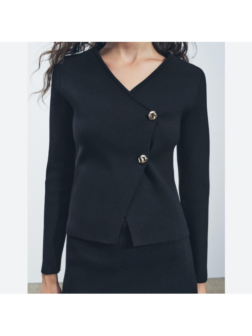 ZARA ASYMMETRICAL KNIT CARDIGAN M perfect condition black gold no smoke no pets